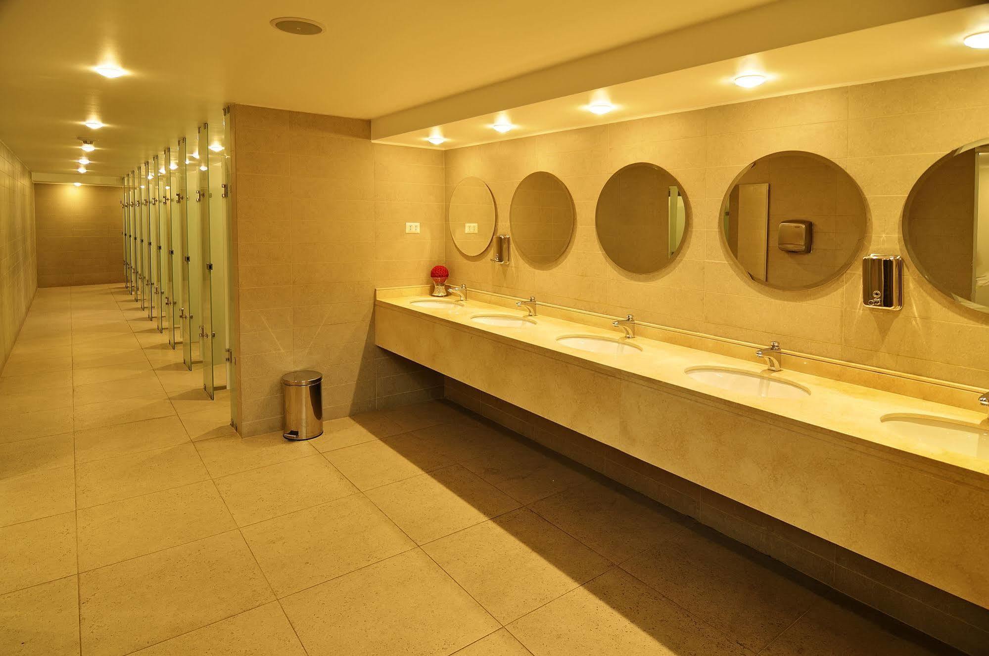Gran Palace 4* Santiago del Cile